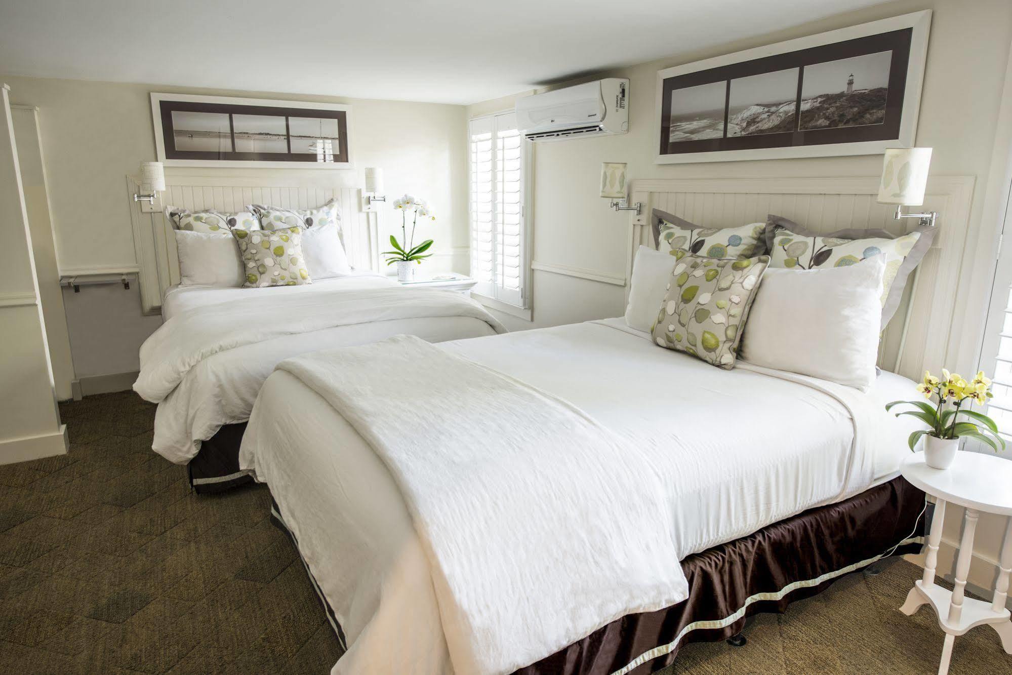 אדגרטאון Vineyard Square Hotel And Suites מראה חיצוני תמונה